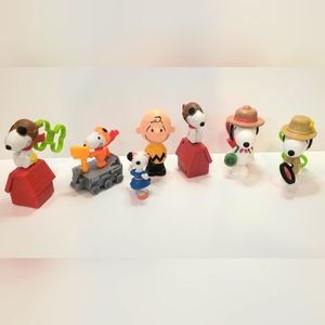 Snoopy Toys Peanuts Charlie Brown Happy Meal Toys Figures